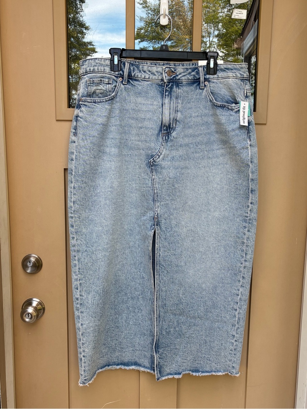 New Maurices Denim Skirt Original Fit High Rise Minor Distressing Women's 16